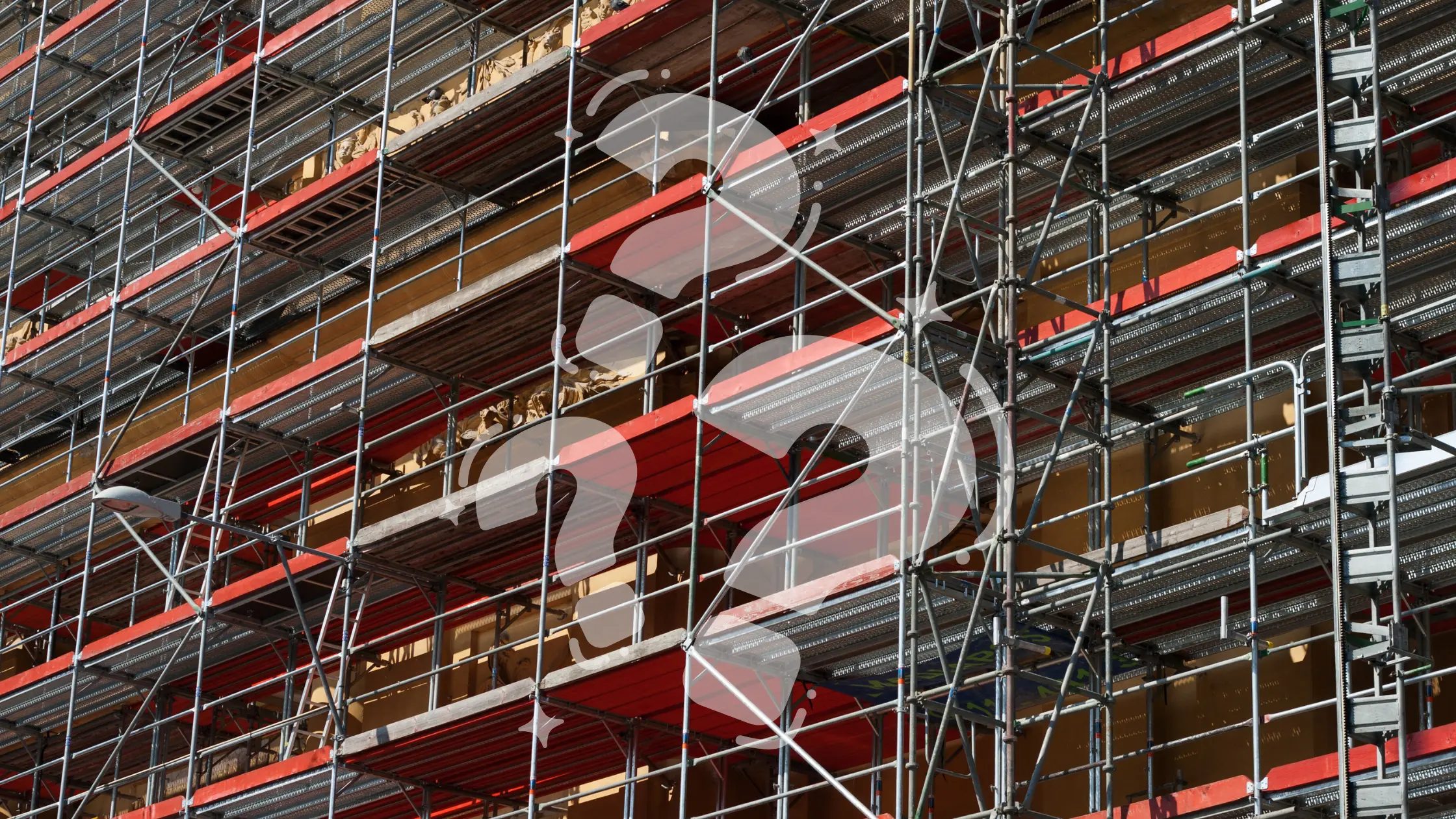 Normy i przepisy dotyczące rusztowań w Polsce